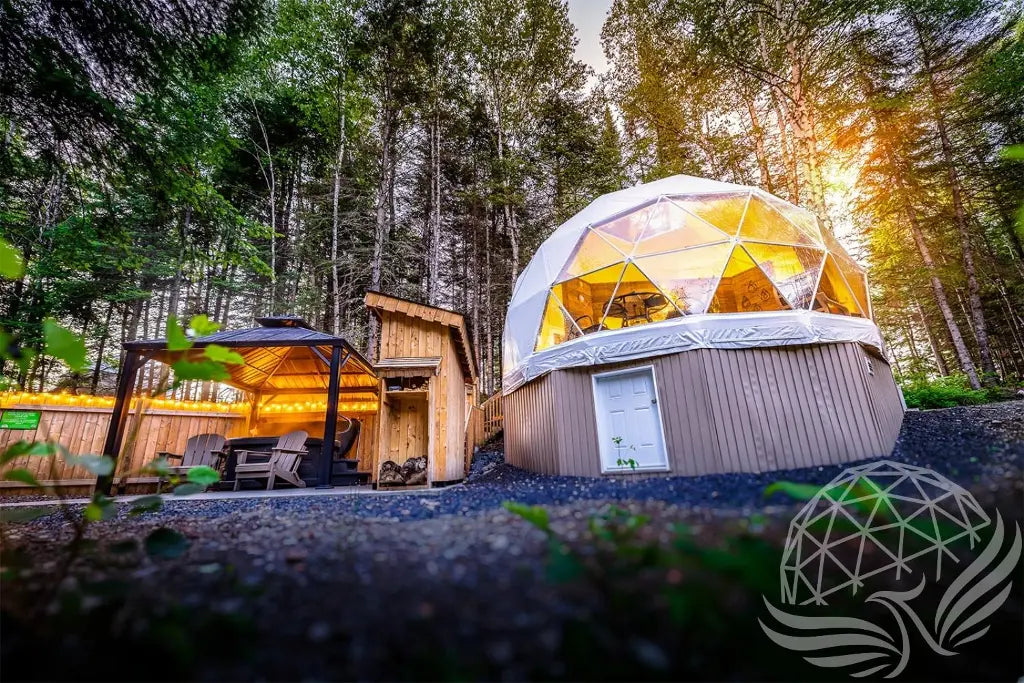 7M Deluxe Glamping Package Phoenyx Domes