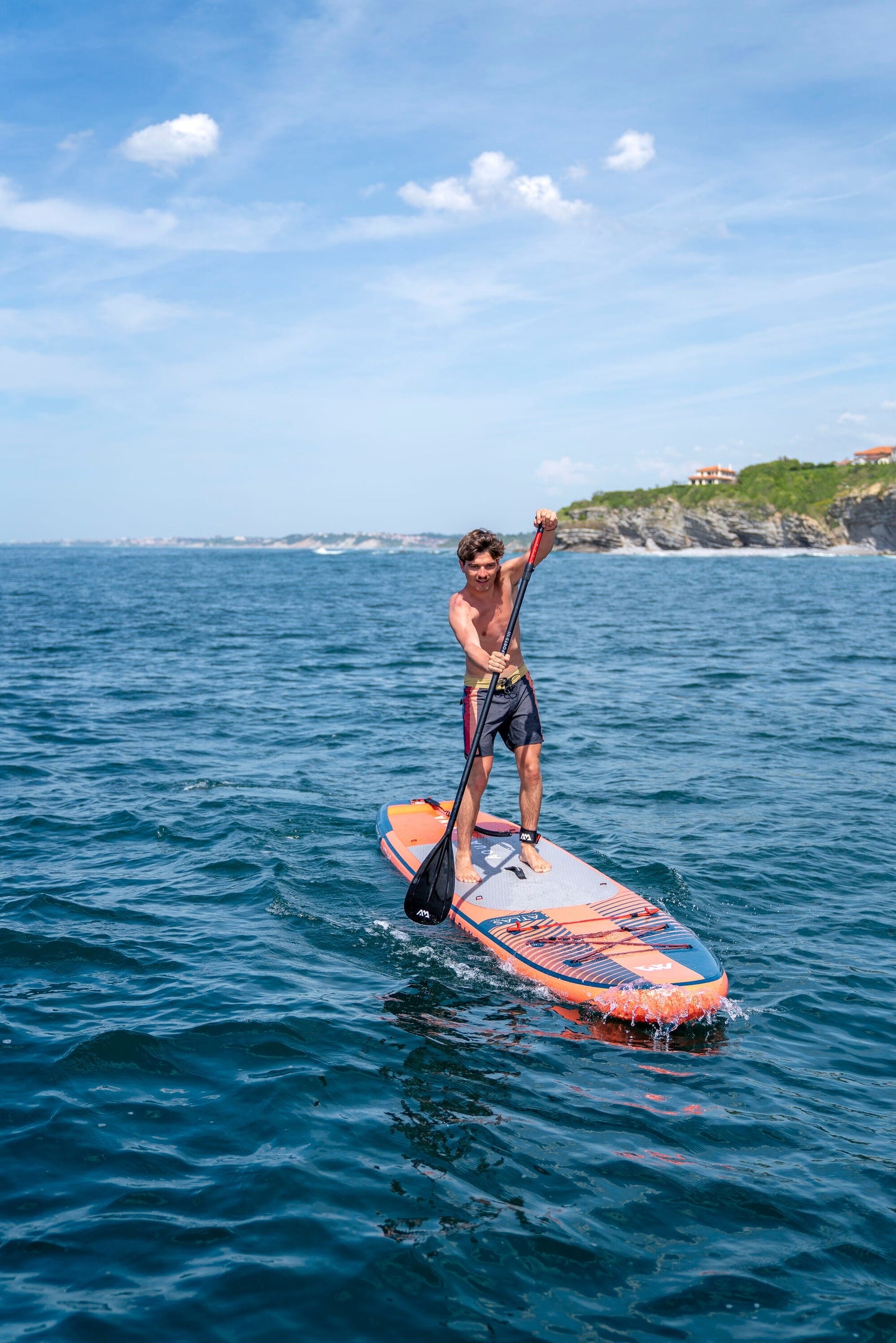 Aqua Marina Atlas (Sky Glider) – Advanced All-Around iSUP, 3.66m/15cm, with Carbon/Fiberglass Hybrid PASTEL Paddle and Coil Leash Aqua Marina