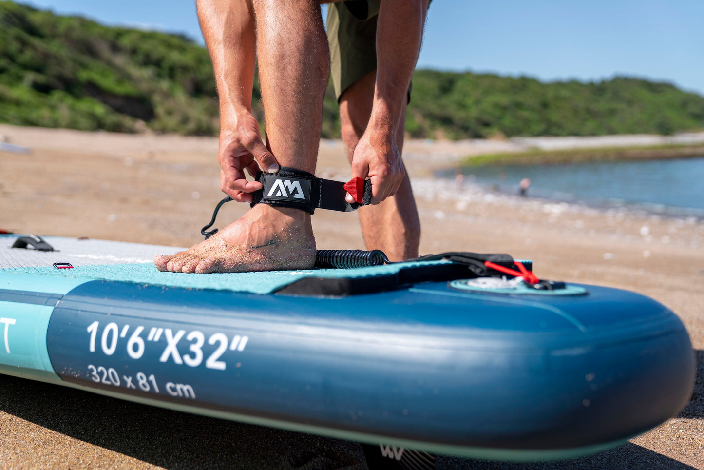 Beast (Aqua Splash) - Advanced All-around iSUP, 3.2m/15cm, with carbon/fiberglass hybrid PASTEL paddle and coil leash Aqua Marina