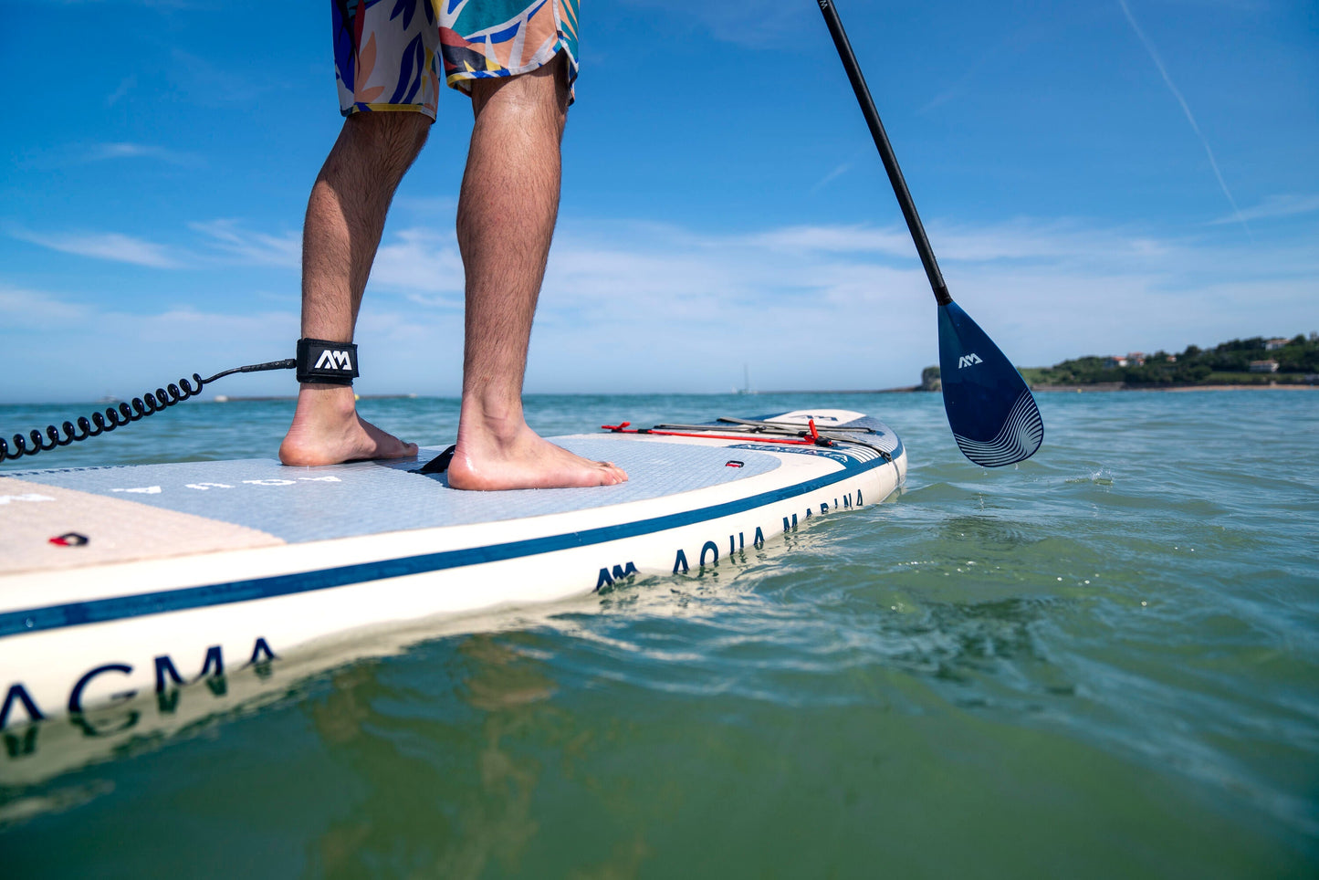 Aqua Marina Magma (Earth Wave) – Advanced All-Around iSUP, 3.4m/15cm, with Carbon/Fiberglass Hybrid PASTEL Paddle and Coil Leash Aqua Marina