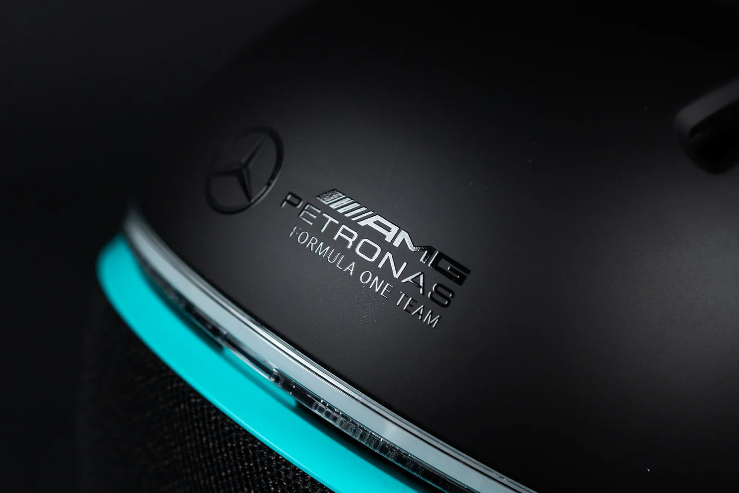 n+ | Mercedes AMG F1® Bikes Mercedes-AMG F1 Team Smart eBike Helmet n+ | Mercedes AMG F1® Bikes