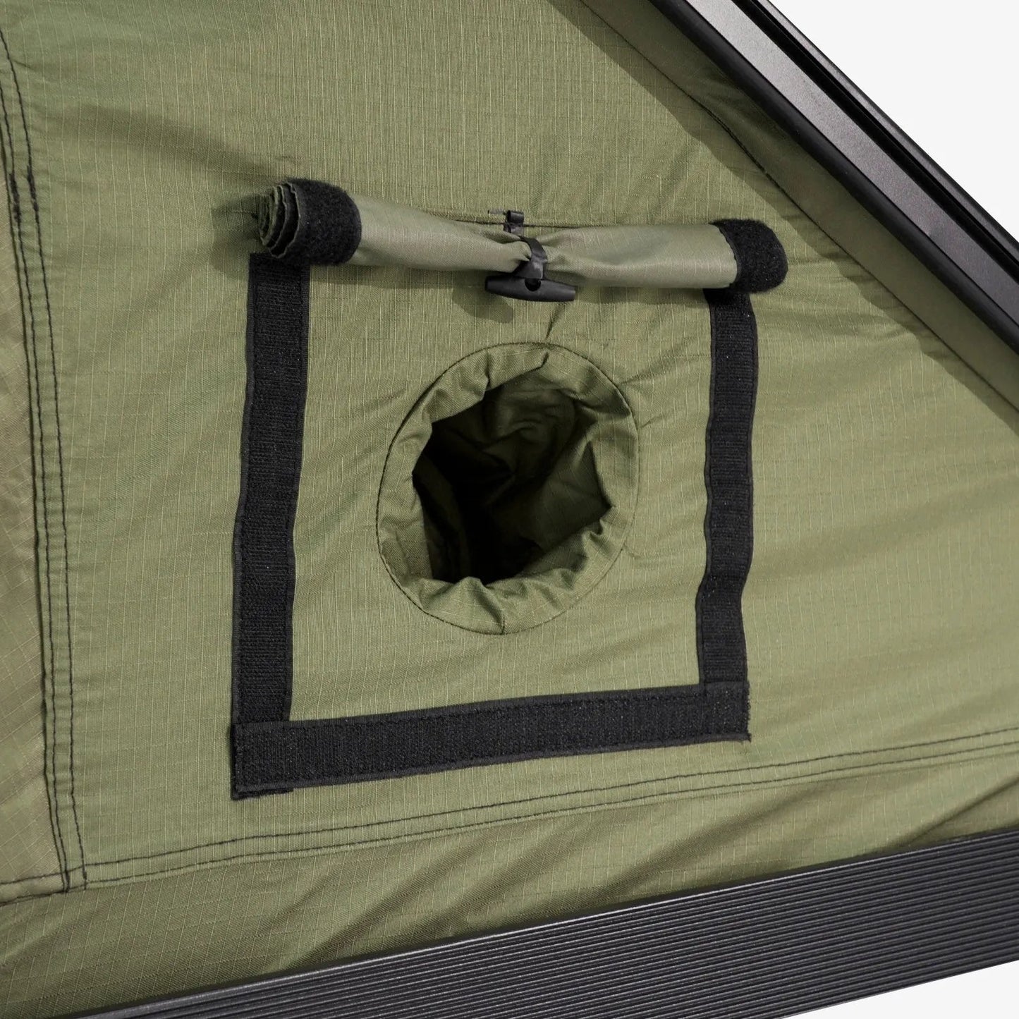 Carbonlite Rooftop Tent Inspired Overland