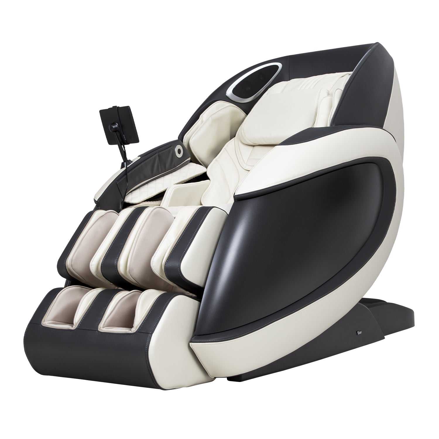 Titan Fleetwood II Massage Chair | 4D, SL-Track & Heat The Recovery Outlet