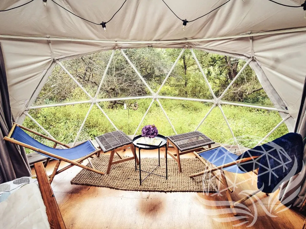 32mm (1  1/4")  frame, 3V frequency, multi-piece reflective insulation layer, washable interior oxford liner,Clear PVC panorama window with side zippers for ventilation, 2 opening triangle Glass windows, Heavy curtain on track, mini door awning Phoenyx Domes