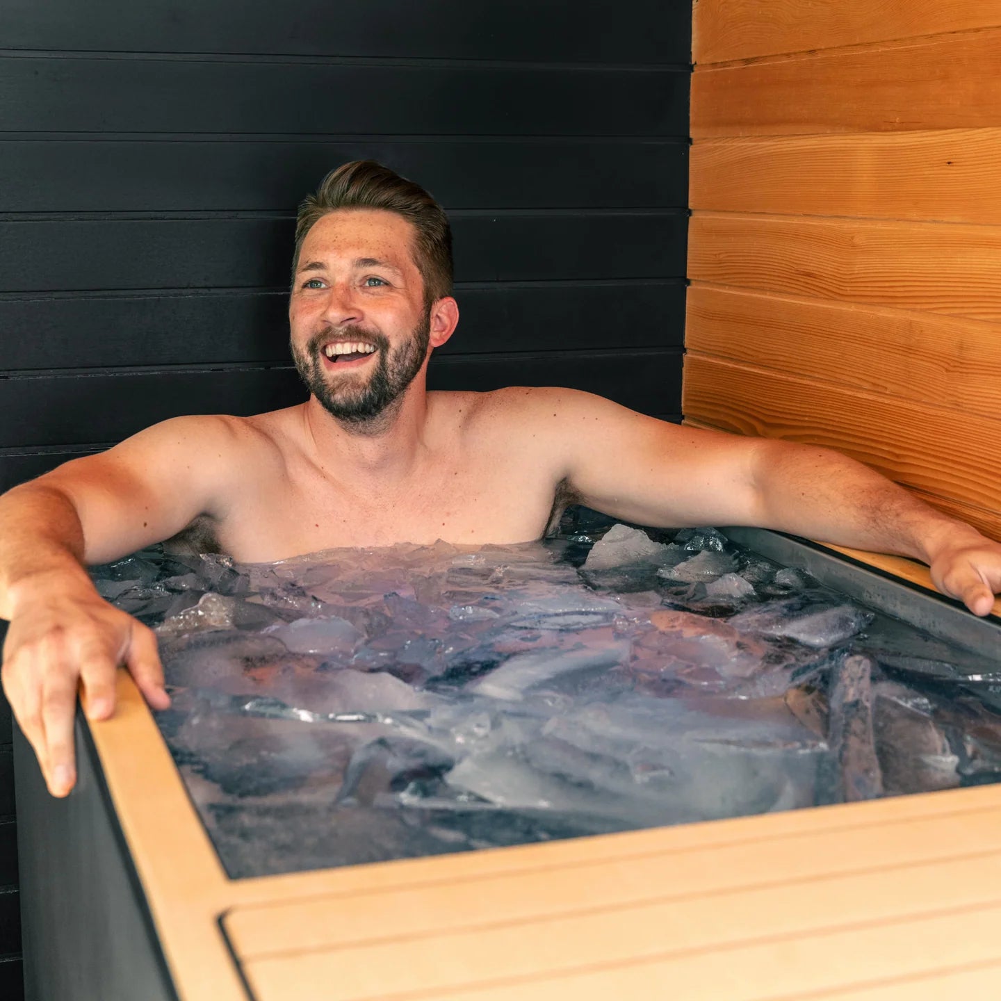 Revive Luxury Plunge | Premium Cold Therapy Tub with Built-In Ice Making Revive