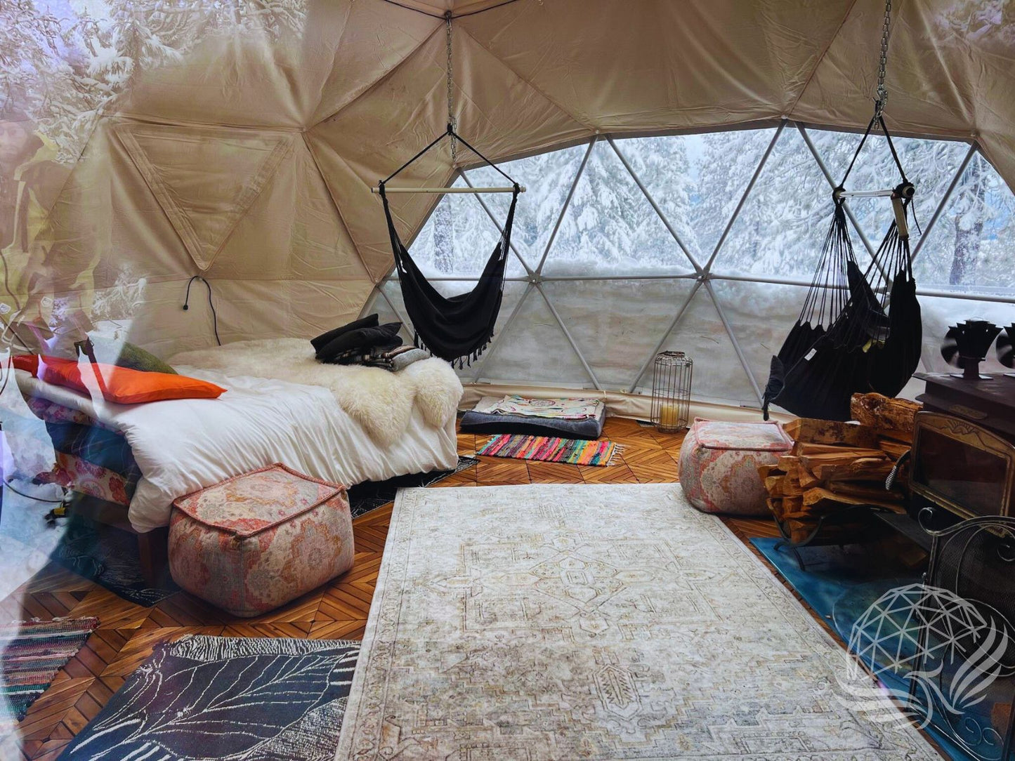 32mm (1  1/4")  frame, 3V frequency, multi-piece reflective insulation layer, washable interior oxford liner,Clear PVC panorama window with side zippers for ventilation, 2 opening triangle Glass windows, Heavy curtain on track, mini door awning Phoenyx Domes