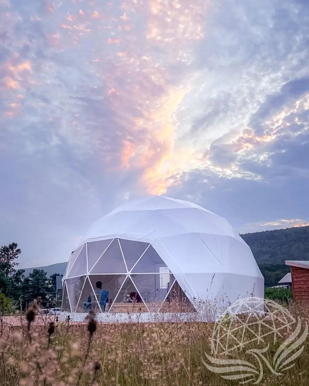 7M Deluxe Glamping Package Phoenyx Domes