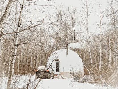 7M Deluxe Glamping Package Phoenyx Domes