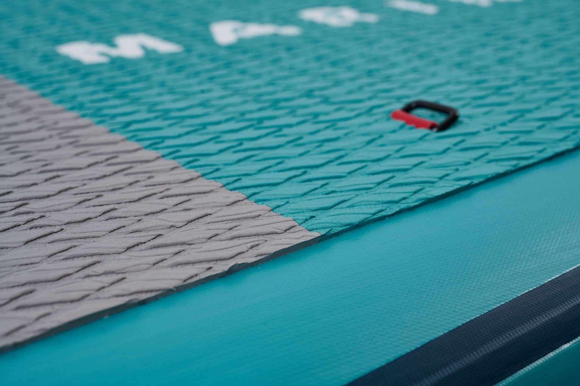 Beast (Aqua Splash) - Advanced All-around iSUP, 3.2m/15cm, with carbon/fiberglass hybrid PASTEL paddle and coil leash Aqua Marina