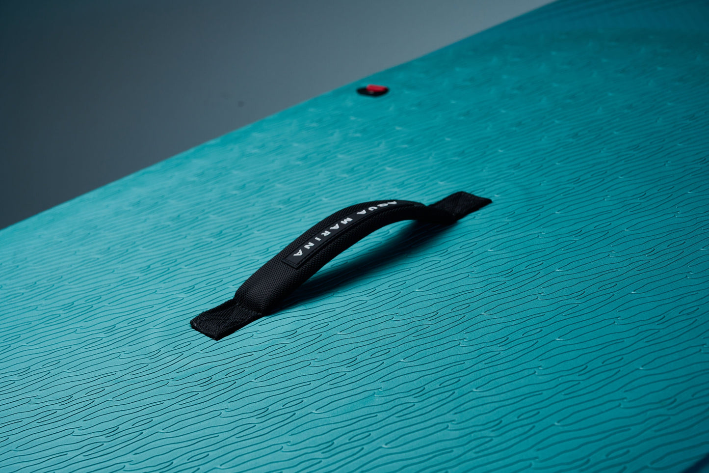 Aqua Marina Vapor 10'4" – Aqua Splash Edition: All-Around iSUP for Freedom and Versatility Aqua Marina