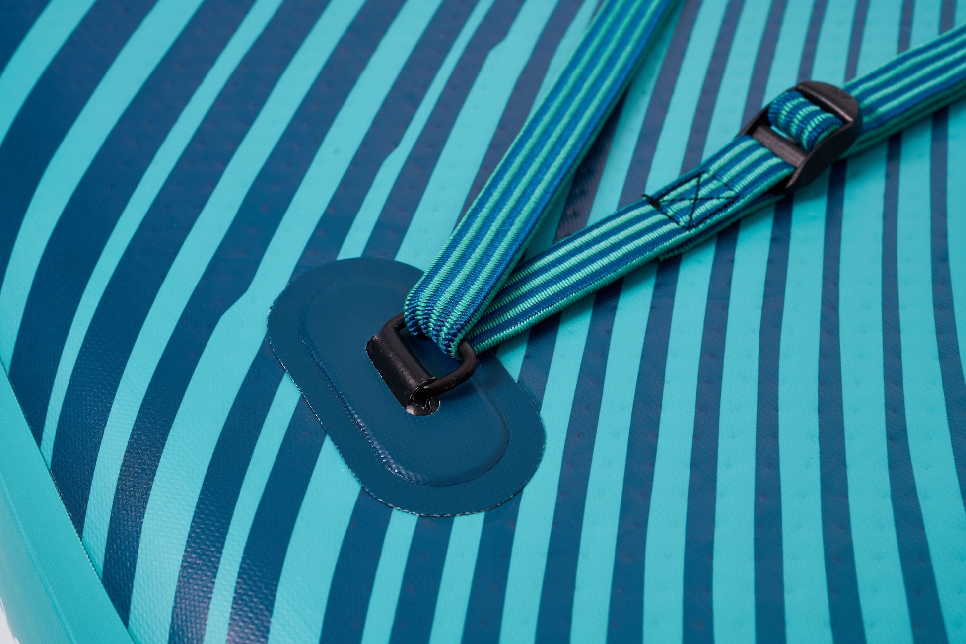 Aqua Marina Vapor 10'4" – Aqua Splash Edition: All-Around iSUP for Freedom and Versatility Aqua Marina