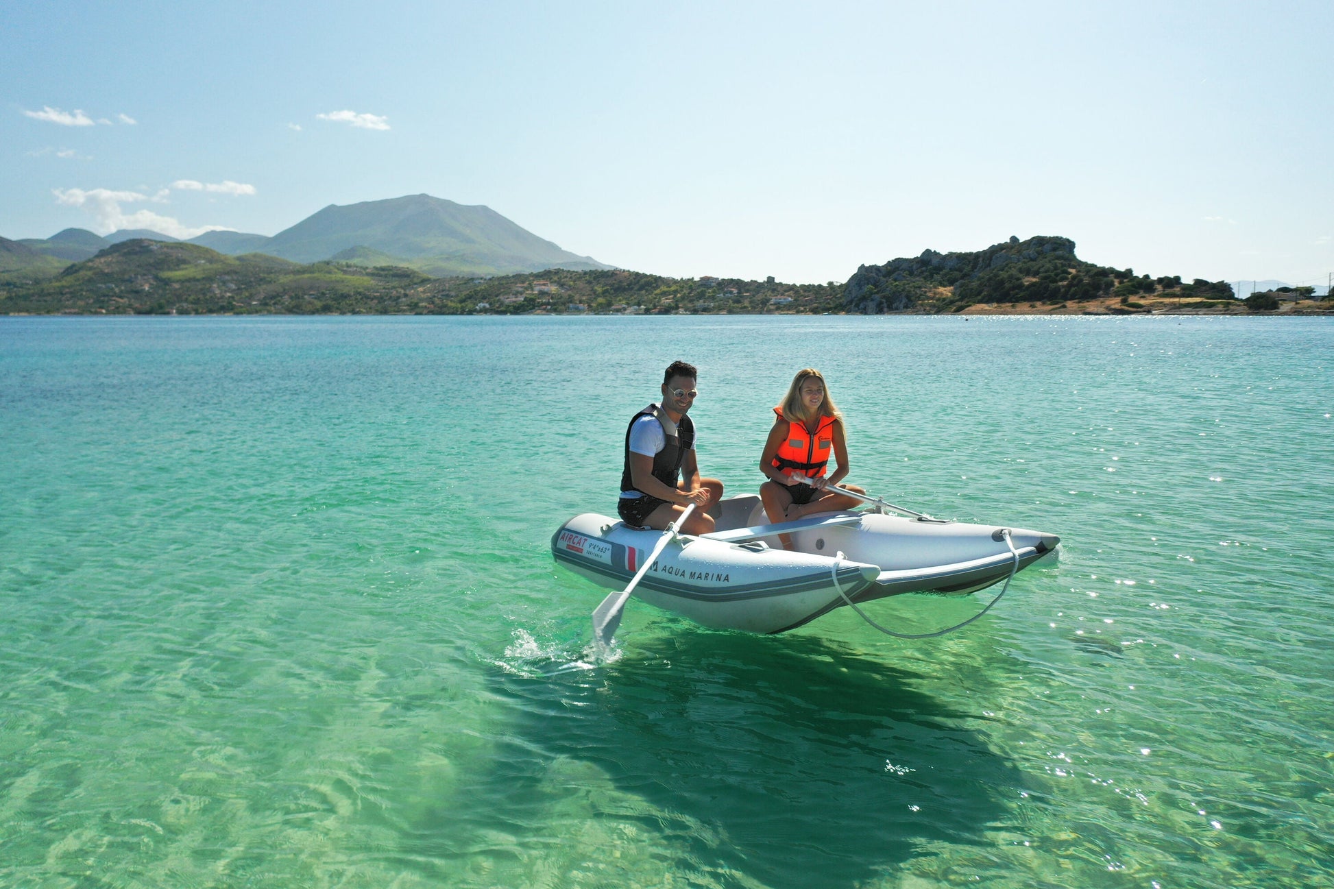 Aqua Marina Aircat, Inflatable Catamaran Boat 11-ft with DWF Air Deck Aqua Marina