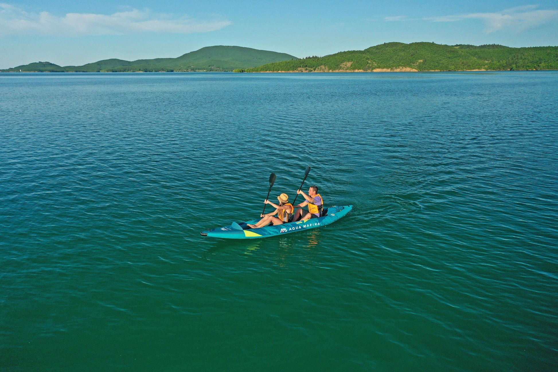 Aqua Marina Steam-412: Versatile Touring & Whitewater Kayak for Tandem Adventures Aqua Marina