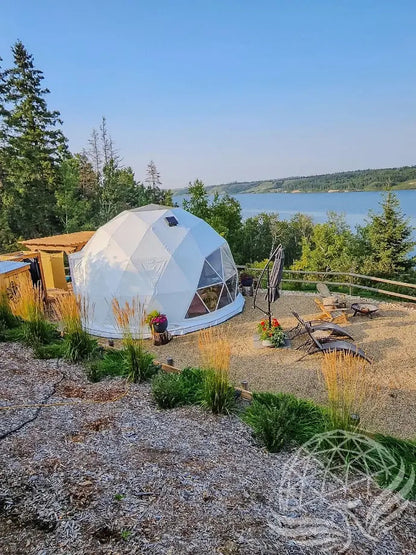 32mm (1  1/4")  frame, 3V frequency, multi-piece reflective insulation layer, washable interior oxford liner,Clear PVC panorama window with side zippers for ventilation, 2 opening triangle Glass windows, Heavy curtain on track, mini door awning Phoenyx Domes
