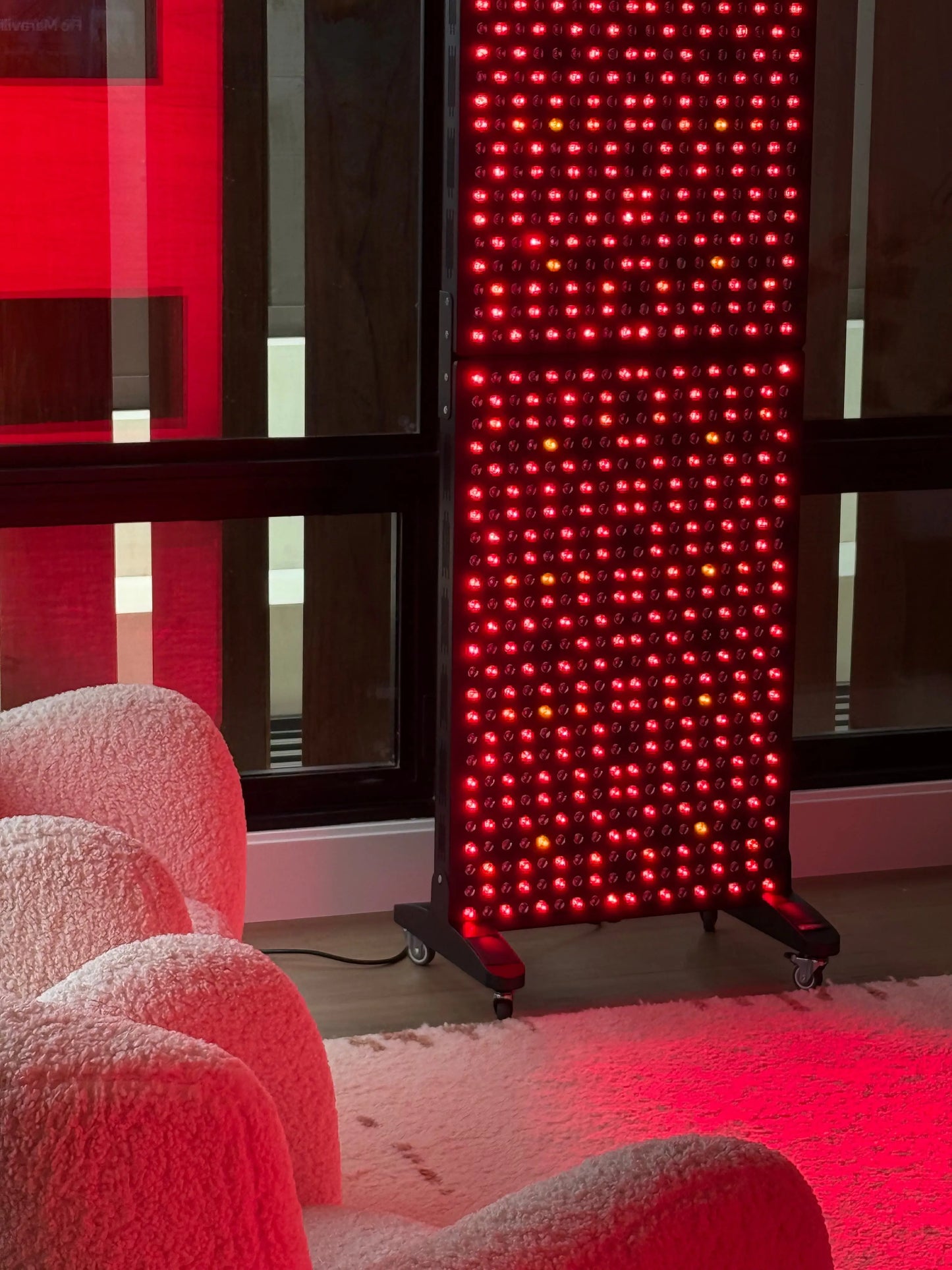 The Max Panel Renew Red Light