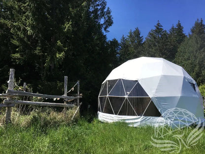 32mm (1  1/4")  frame, 3V frequency, multi-piece reflective insulation layer, washable interior oxford liner,Clear PVC panorama window with side zippers for ventilation, 2 opening triangle Glass windows, Heavy curtain on track, mini door awning Phoenyx Domes