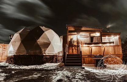 32mm (1  1/4")  frame, 3V frequency, multi-piece reflective insulation layer, washable interior oxford liner,Clear PVC panorama window with side zippers for ventilation, 2 opening triangle Glass windows, Heavy curtain on track, mini door awning Phoenyx Domes