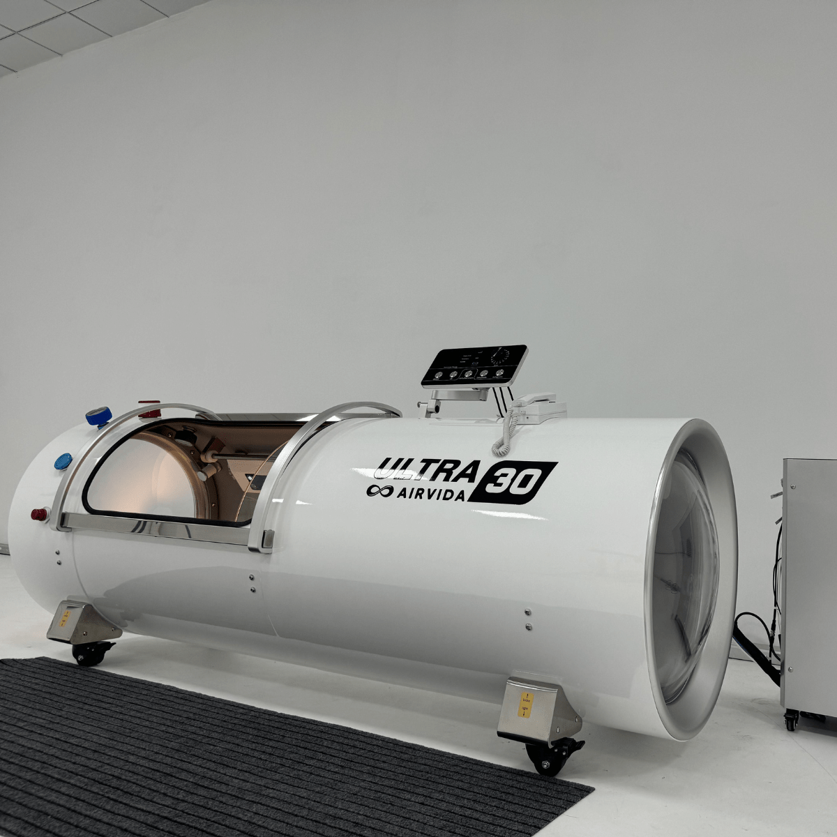 Airvida Ultra  1.3-2.0 ATA Hard Shell Lying Hyperbaric Chambers The Recovery Outlet