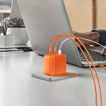 Jackery 102W GaN 3-Port Fast Charger Jackery