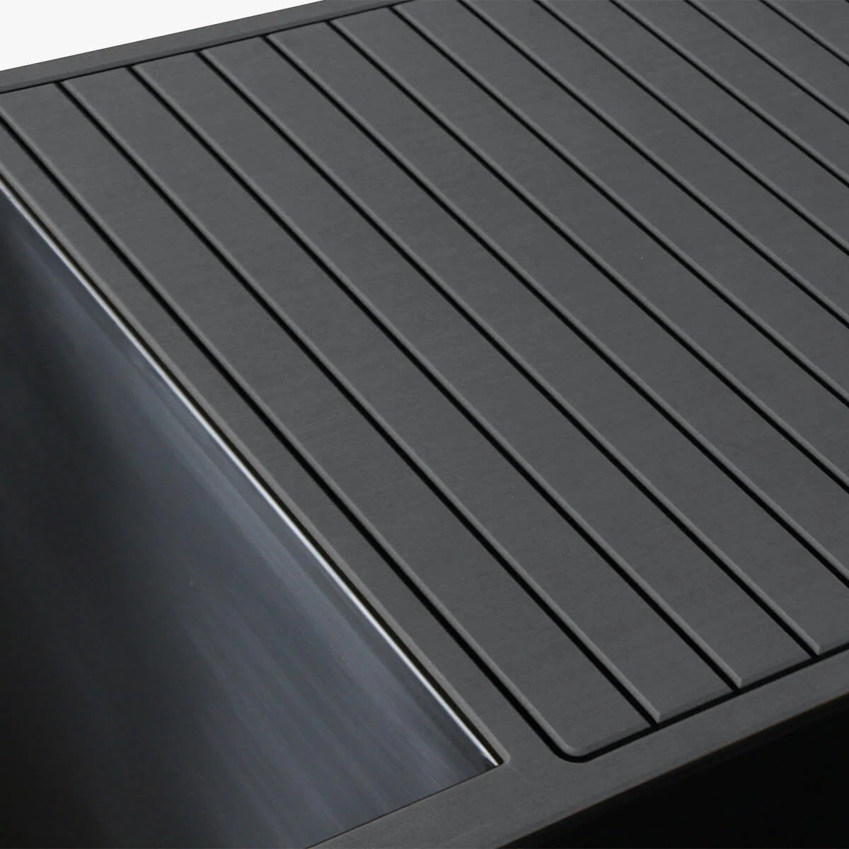 Revive Luxury Plunge | Premium Cold Therapy Tub with Built-In Ice Making Revive